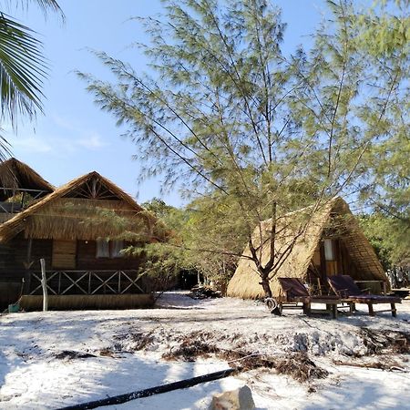 Green Blue Beach Hostel Ко-Ронг-Самлоем Екстер'єр фото